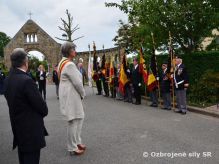 Pietna spomienka na vojenskom cintorne v Adinkerke